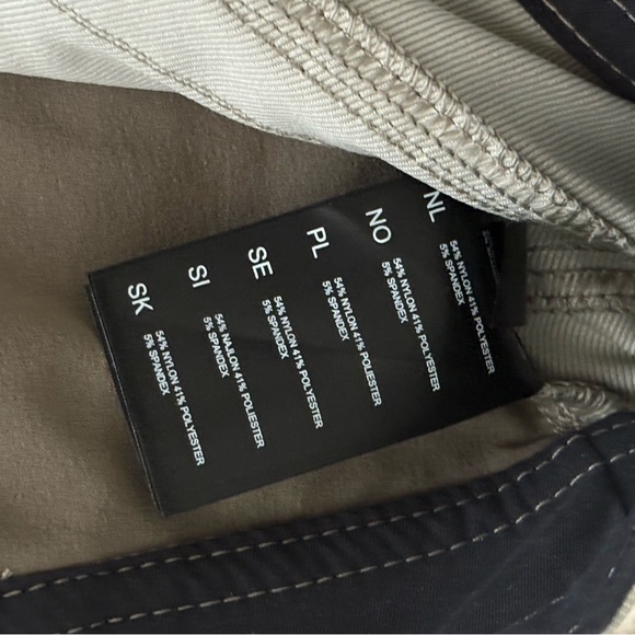 NWT Kühl Renegade 10" Inseam Shorts - Size 32 - Light Khaki/Taupe - Picture 5 of 5